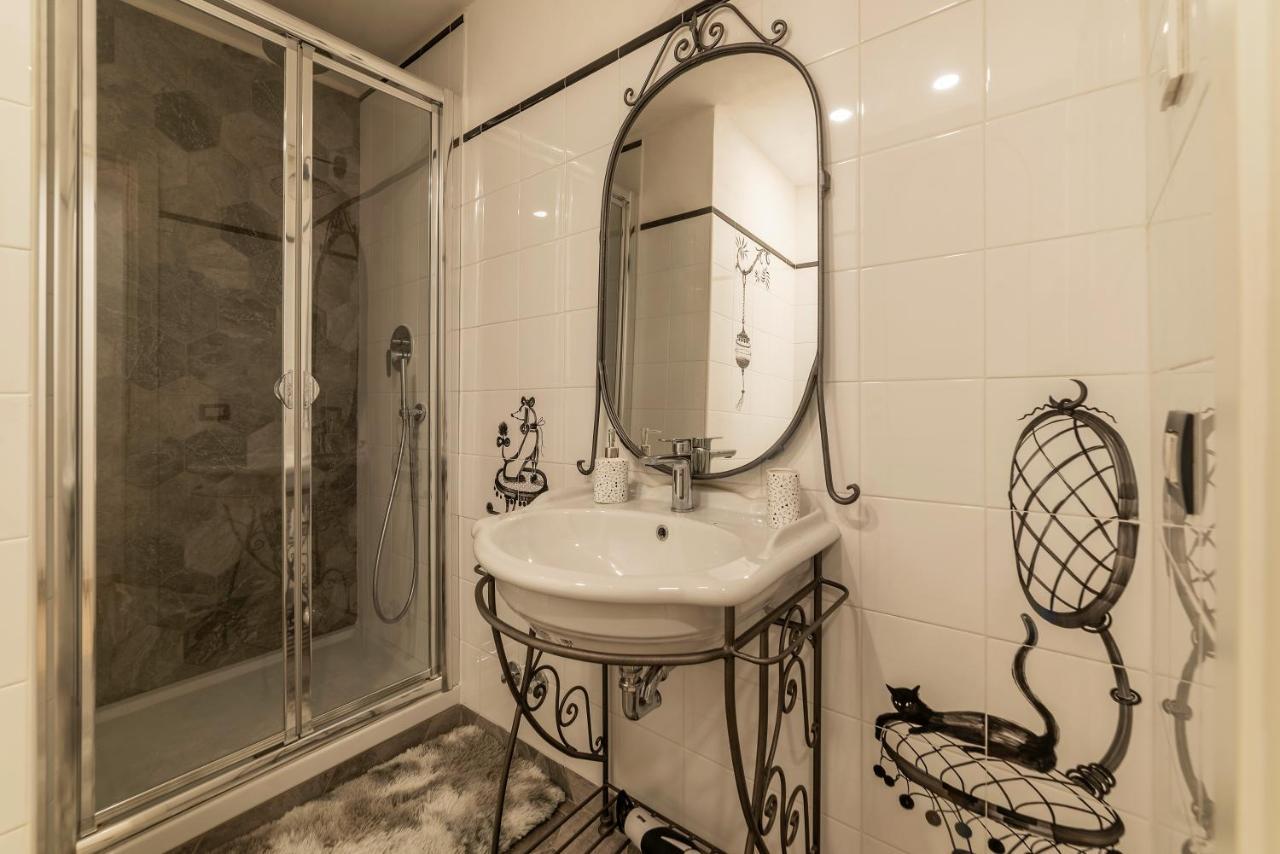 Palazzo Altieri Elegant Apartment Rome Exterior photo