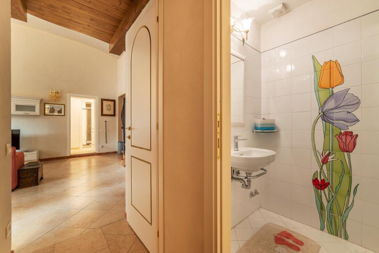Palazzo Altieri Elegant Apartment Rome Exterior photo